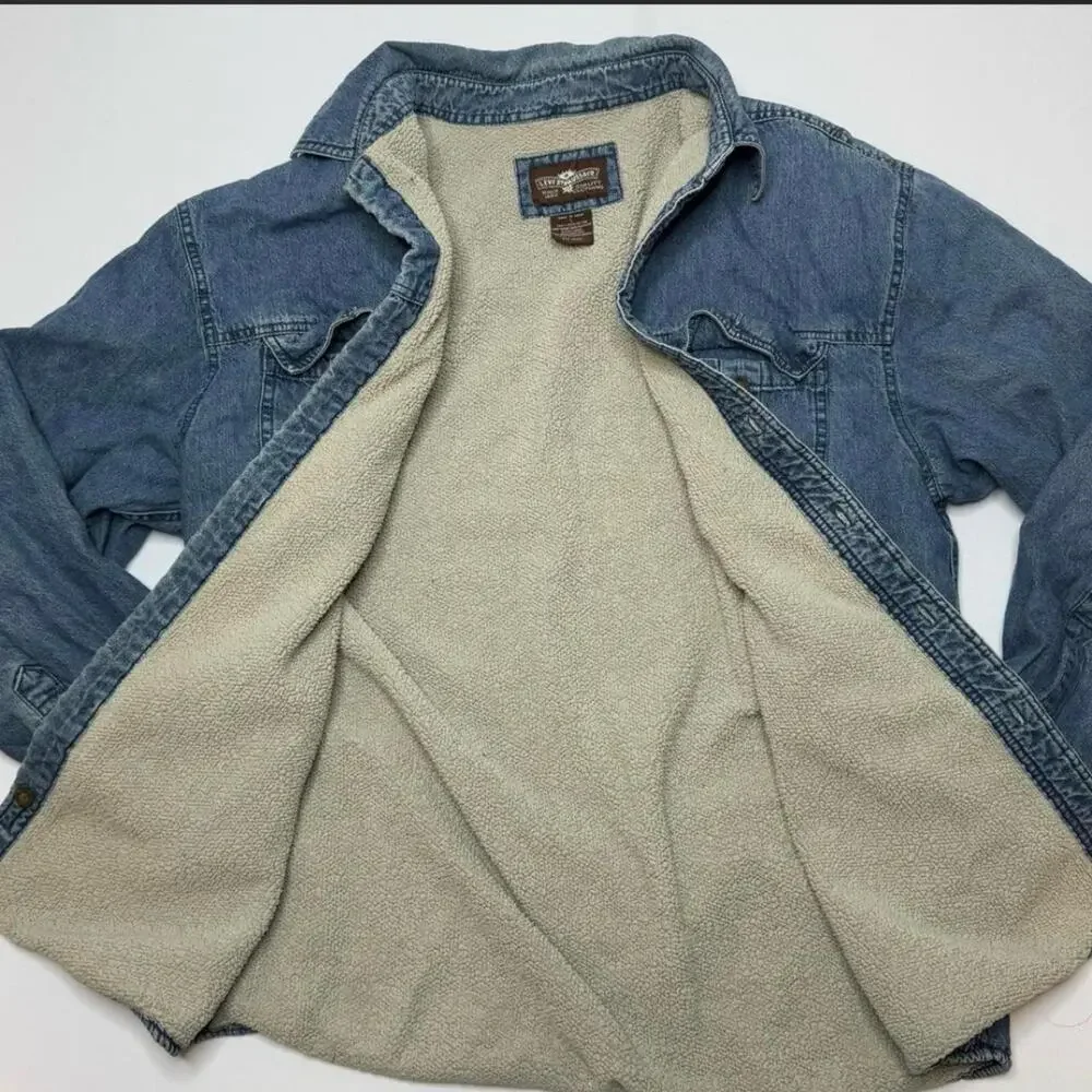 Vintage Levi’s Sherpa Lined Denim Trucker Jacket Large Blue Button Front